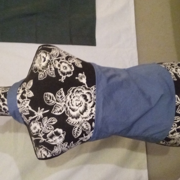 Banana Republic Stretch Halter Backless Top - Picture 2 of 5